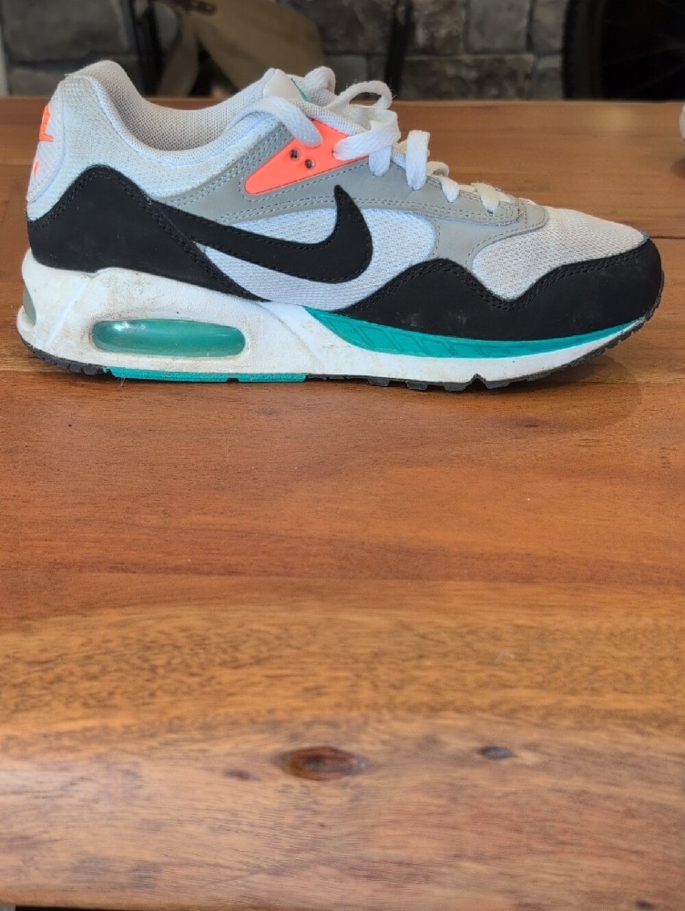 Nike Women's Air Max 90s - Picture 5 of 8